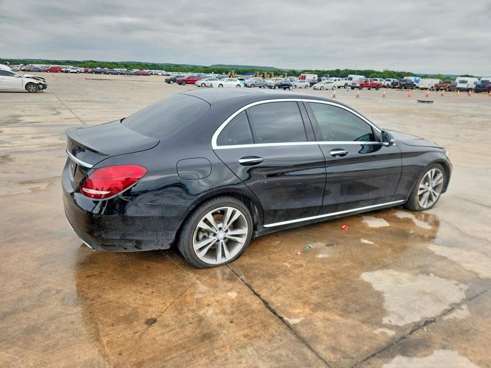 2016 MERCEDES-BENZ C 300 300 3