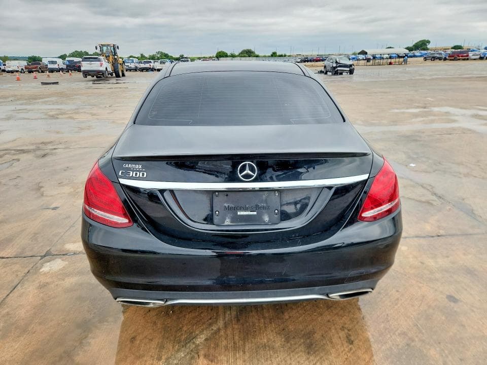 2016 MERCEDES-BENZ C 300 300 6
