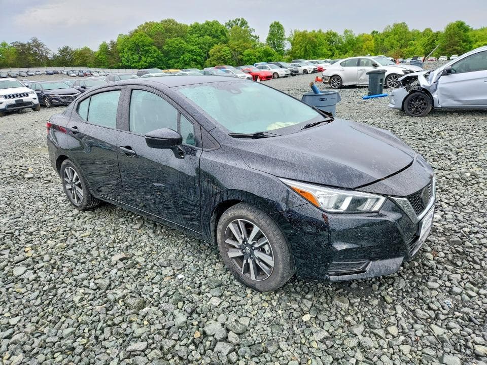 2021 NISSAN VERSA SV SV 4