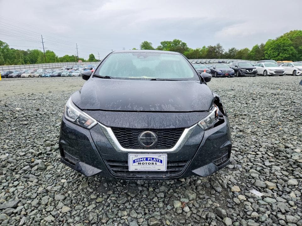 2021 NISSAN VERSA SV SV 5