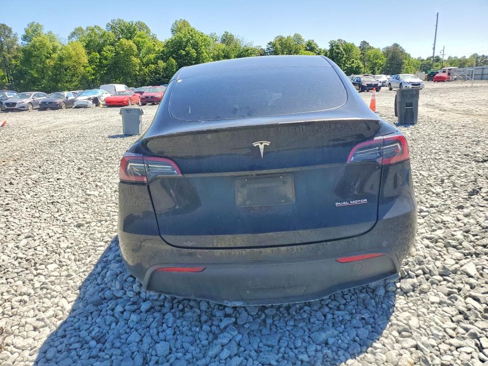 2022 TESLA MODEL Y 6