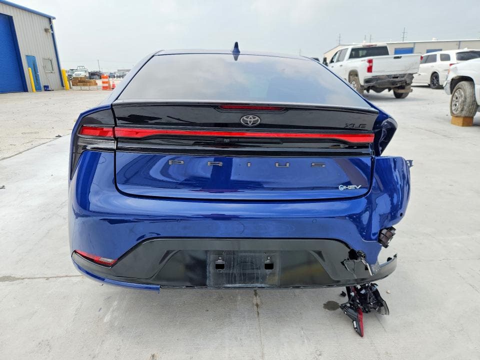 2025 TOYOTA PRIUS XLE XLE 6