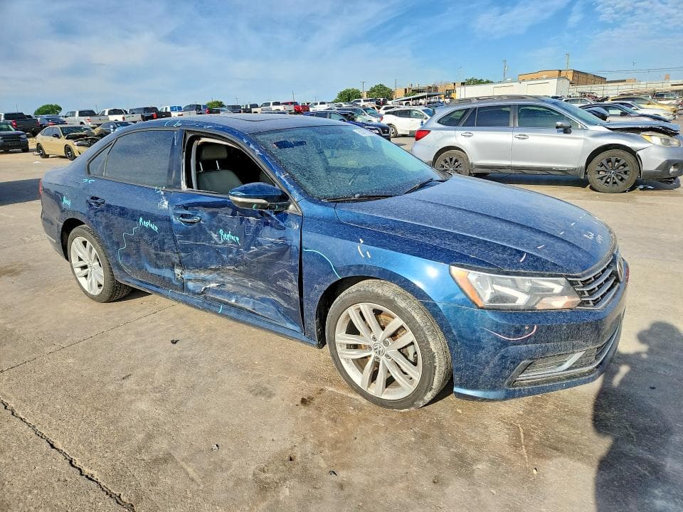 2019 VOLKSWAGEN PASSAT WOLFSBURG 4