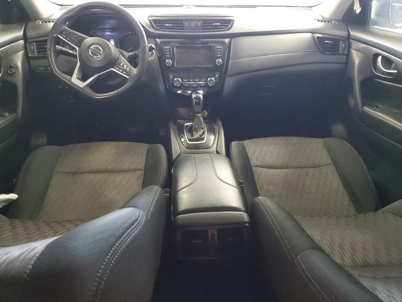 2018 NISSAN ROGUE SV 8