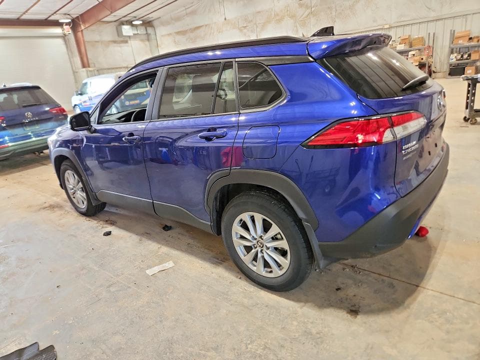 2025 TOYOTA COROLLA CROSS LE 2