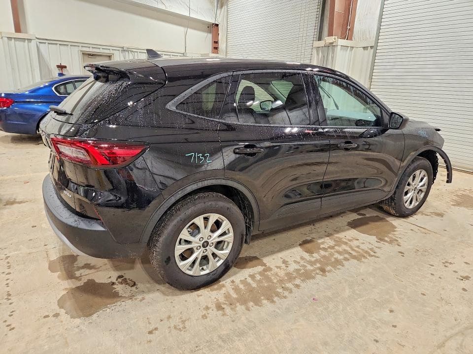 2026 FORD ESCAPE ACTIVE 3