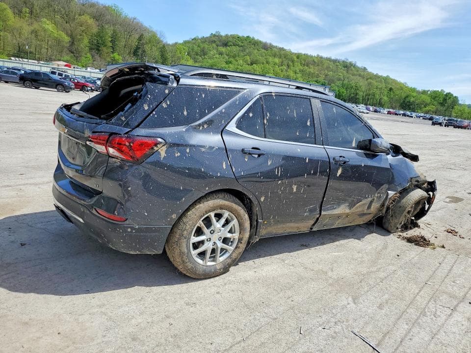 2022 CHEVROLET EQUINOX LT 3