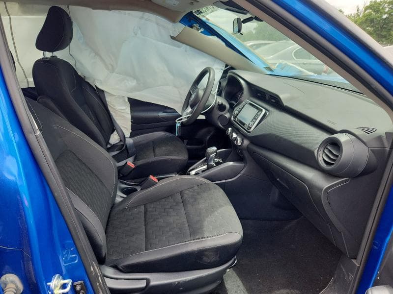 2021 NISSAN KICKS S 7