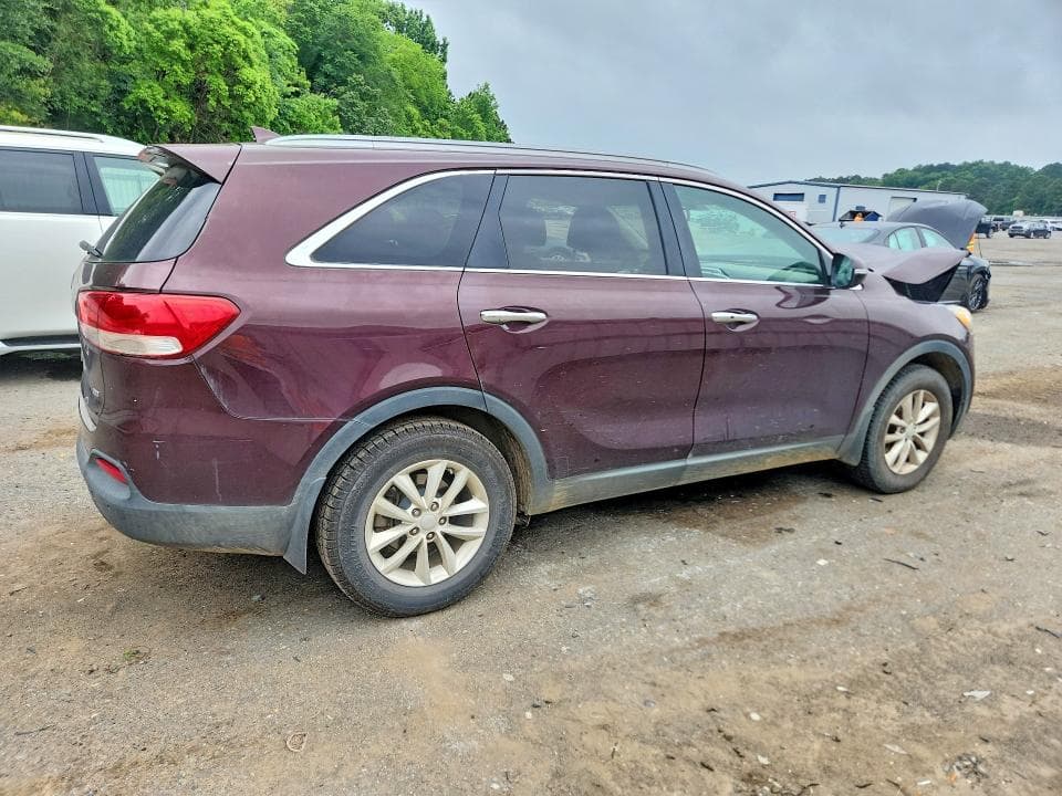 2017 KIA SORENTO 3