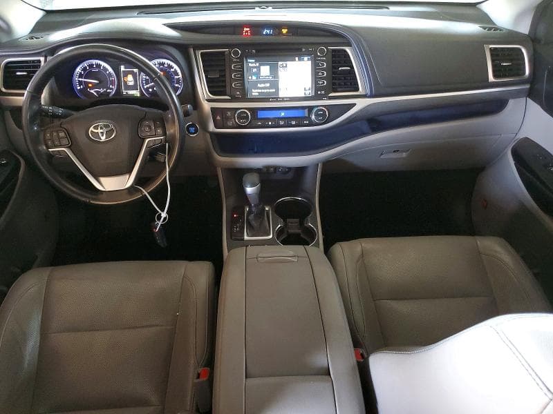 2018 TOYOTA HIGHLANDER LIMITED 8