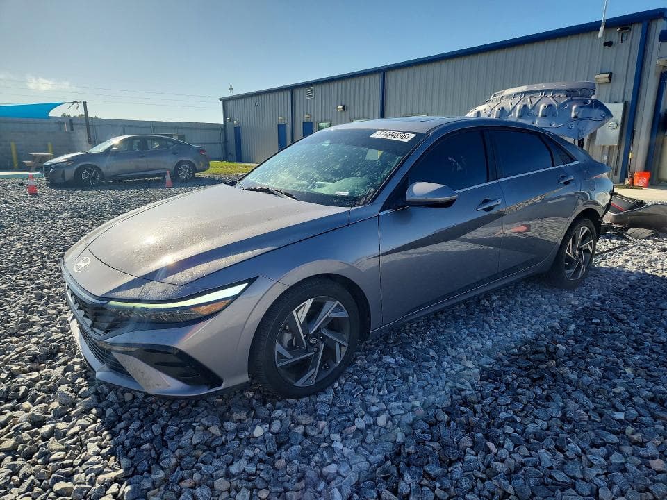 2024 HYUNDAI ELANTRA SEL - 1