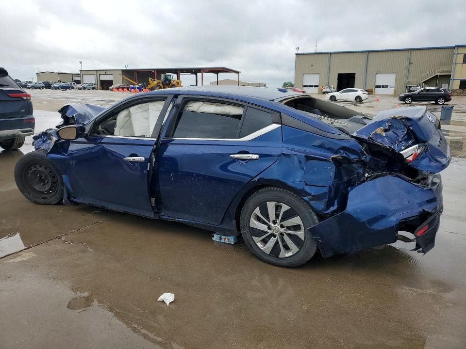 2020 NISSAN ALTIMA S S 2