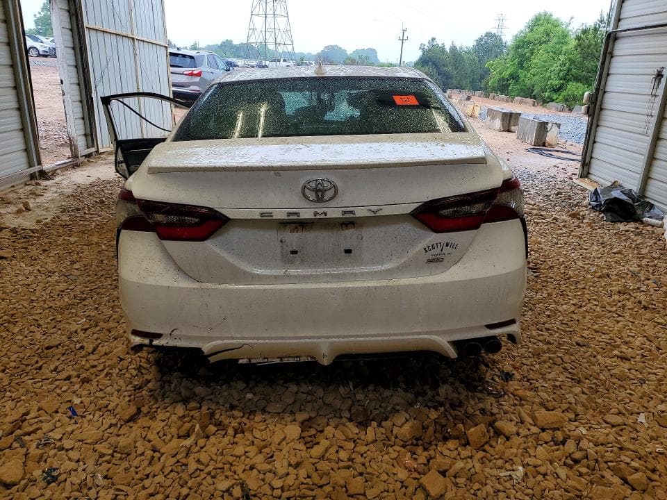 2022 TOYOTA CAMRY SE SE 6