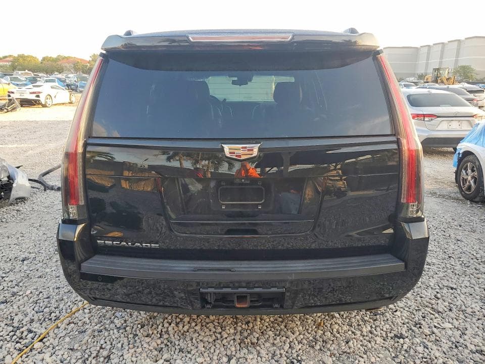 2018 CADILLAC ESCALADE PREMIUM LUXURY 6