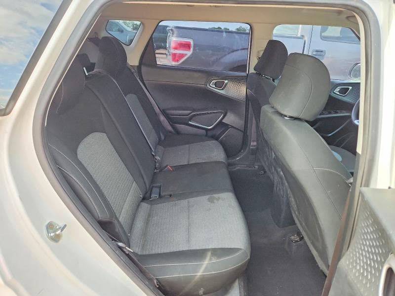 2021 KIA SOUL S S 11