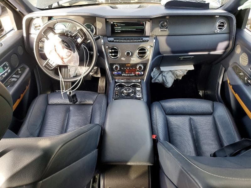 2020 ROLLS-ROYCE CULLINAN 8
