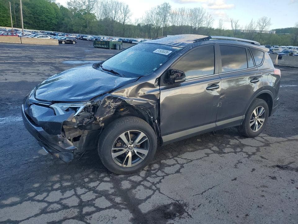 2018 TOYOTA RAV4 XLE - 1