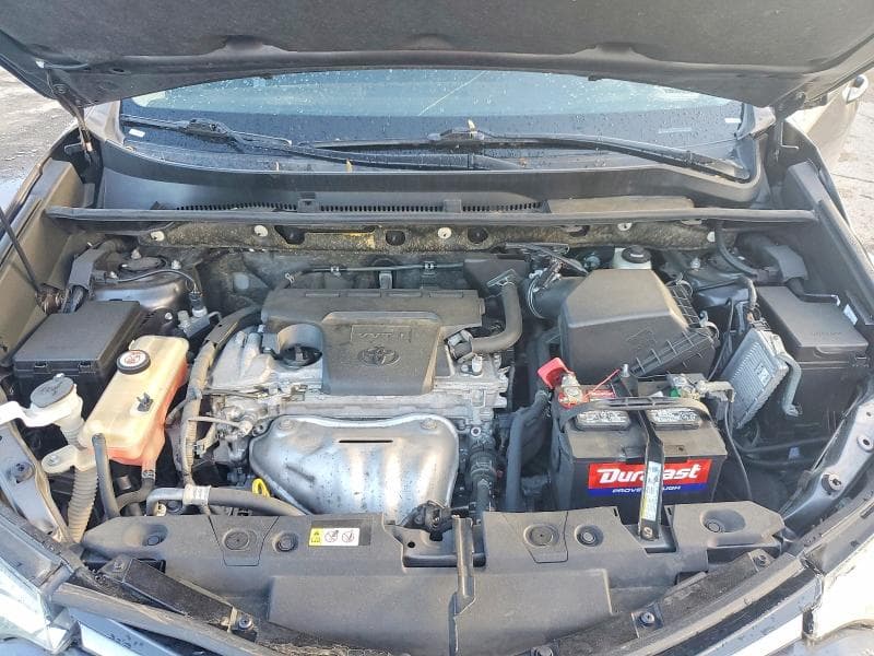 2018 TOYOTA RAV4 XLE 12
