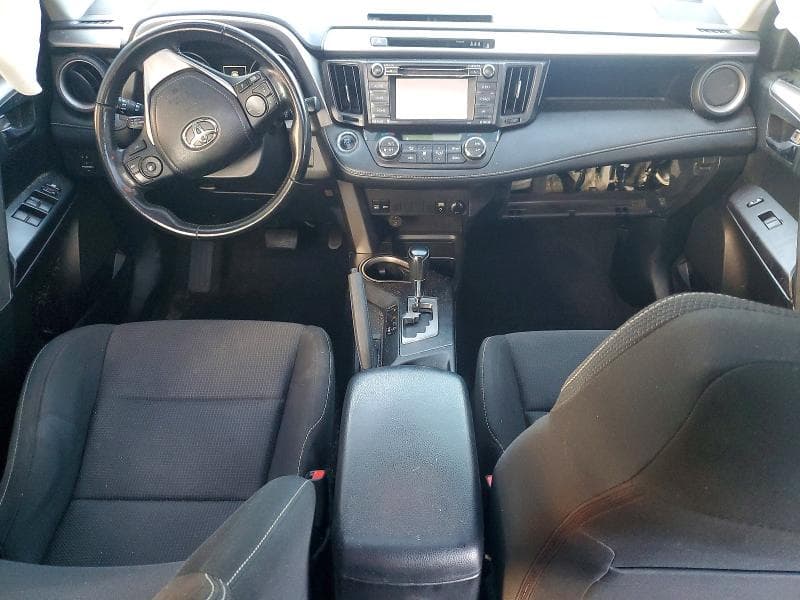 2018 TOYOTA RAV4 XLE 8