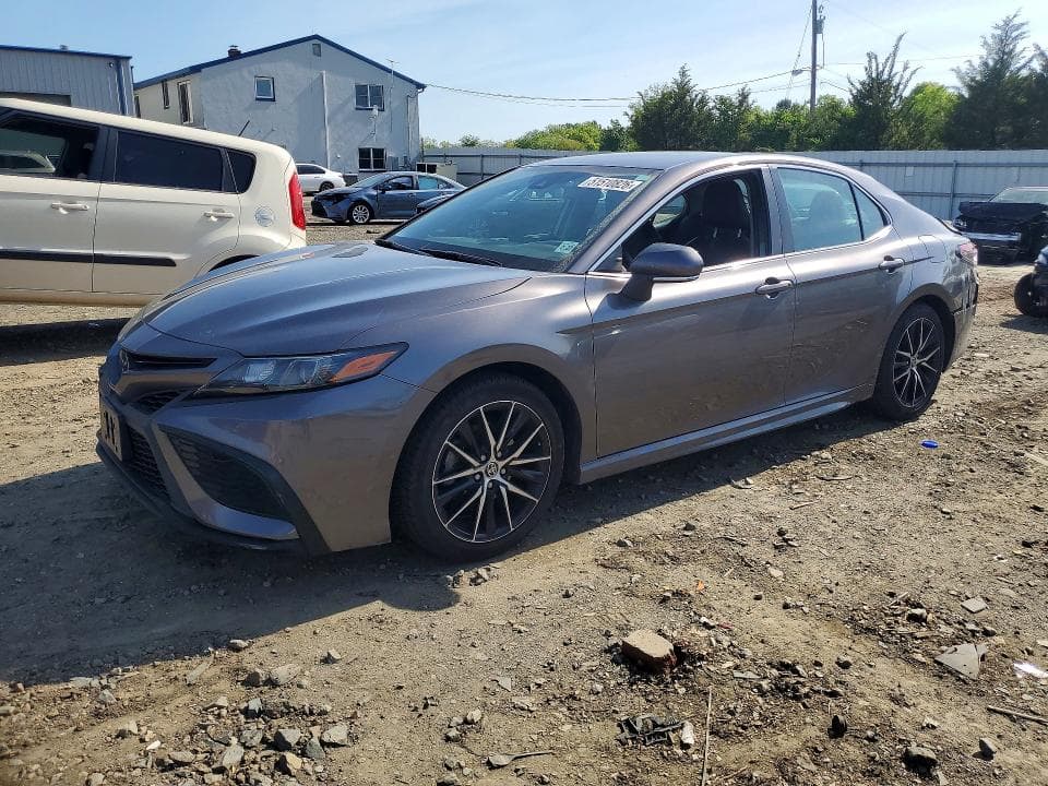 2022 TOYOTA CAMRY SE 1