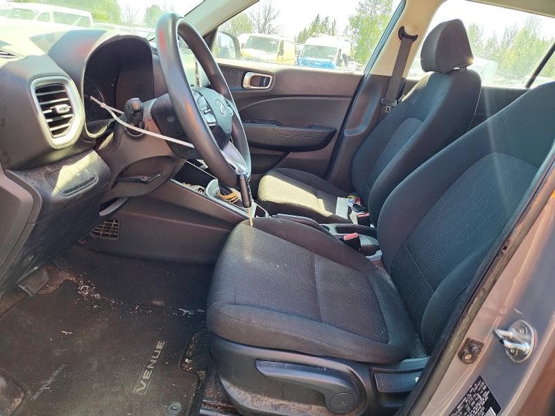 2020 HYUNDAI VENUE SE SE 7
