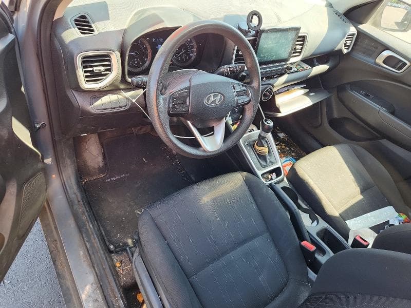 2020 HYUNDAI VENUE SE SE 8
