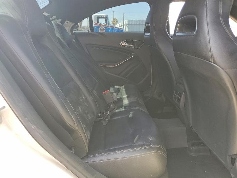 2018 MERCEDES-BENZ CLA 250 10