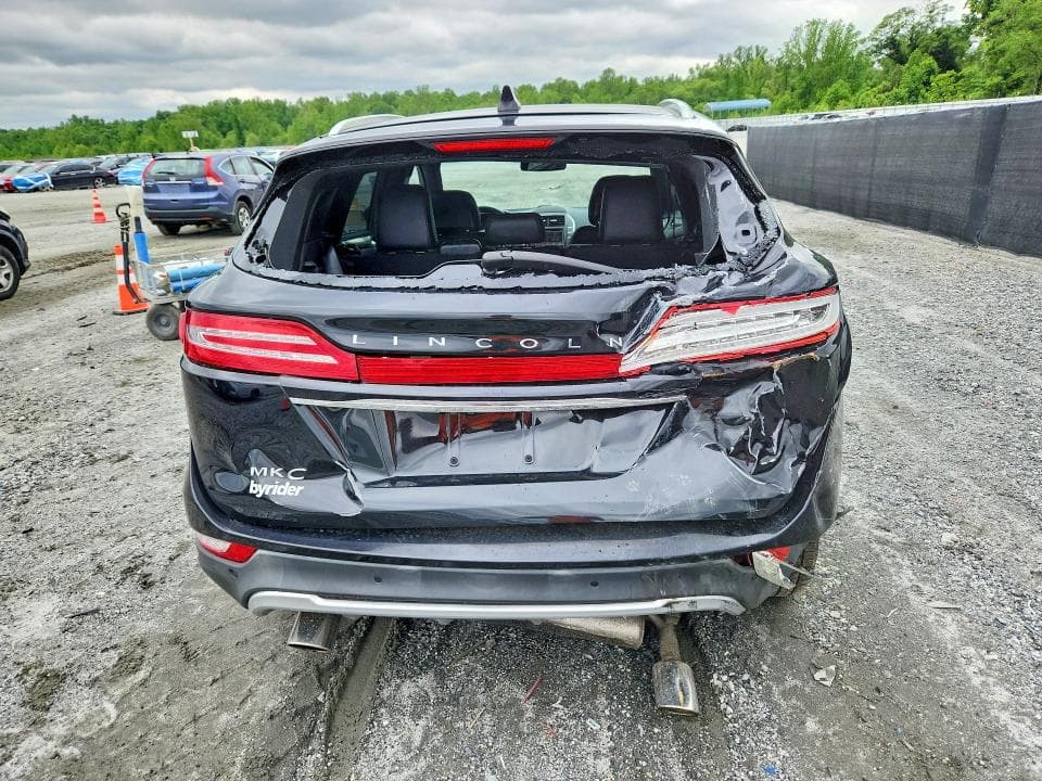 2019 LINCOLN MKC 6