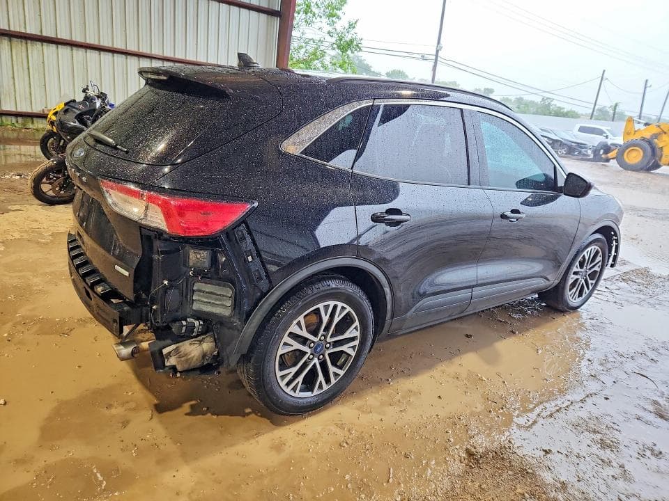 2020 FORD ESCAPE SEL 3