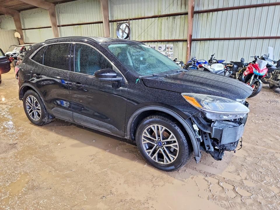 2020 FORD ESCAPE SEL 4