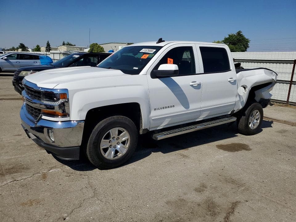 2018 CHEVROLET SILVERADO C1500 LT - 1