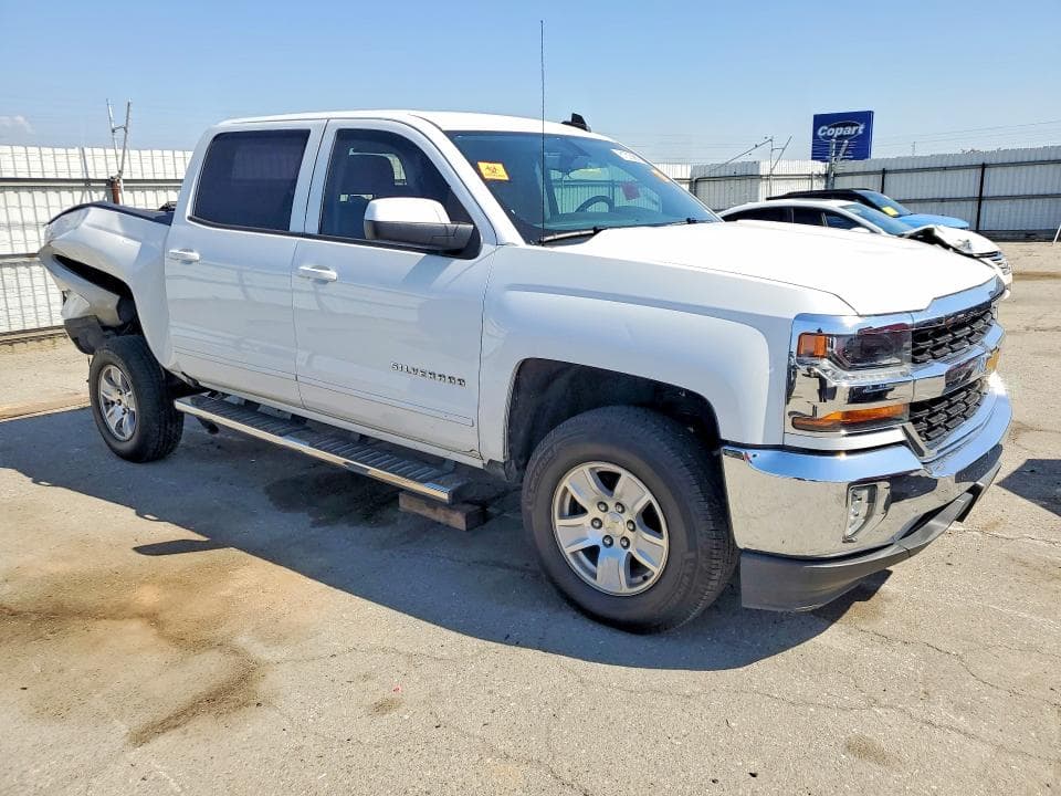 2018 CHEVROLET SILVERADO C1500 LT 4