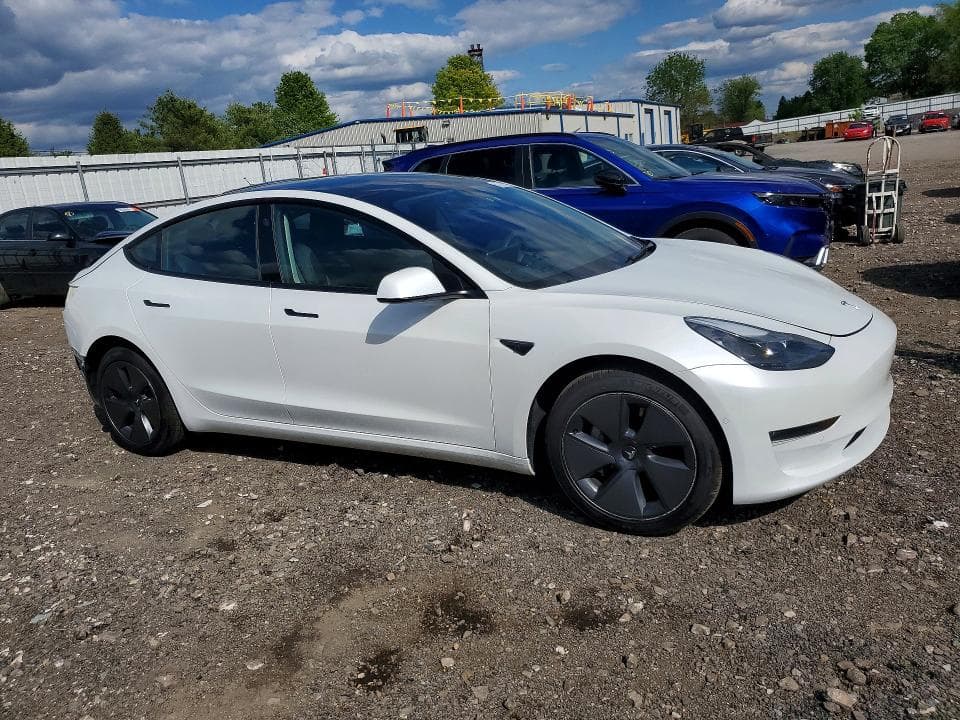 2022 TESLA MODEL 3 4