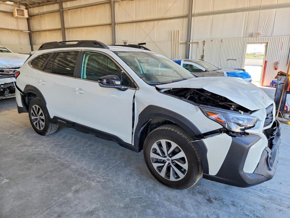 2025 SUBARU OUTBACK PREMIUM 4