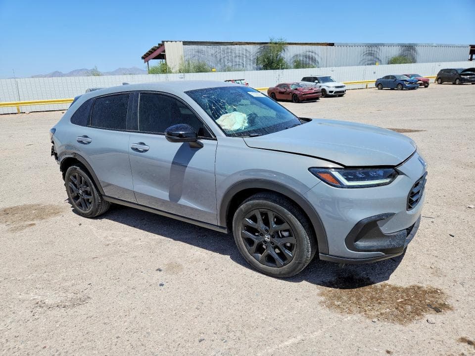 2025 HONDA HR-V SPORT 4