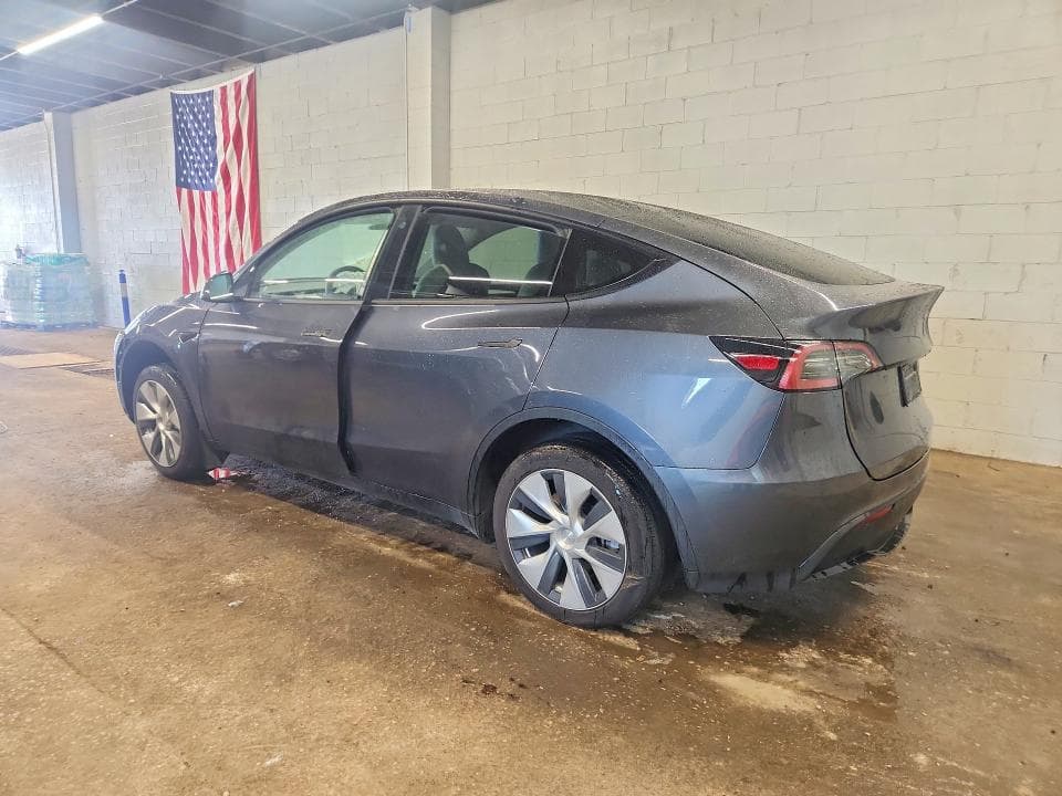 2023 TESLA MODEL Y 3