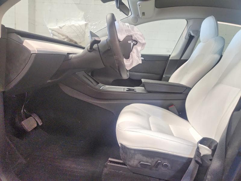 2023 TESLA MODEL Y 8