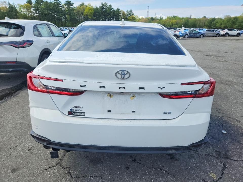 2025 TOYOTA CAMRY SE 6