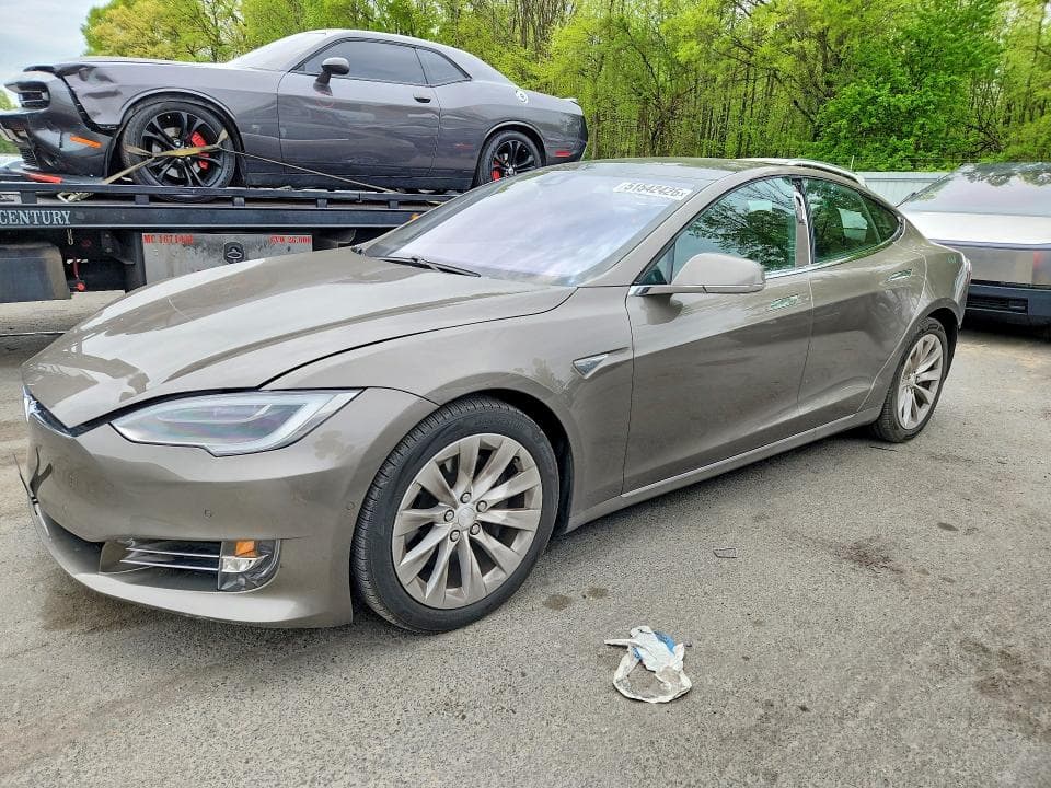 2016 TESLA MODEL S 1