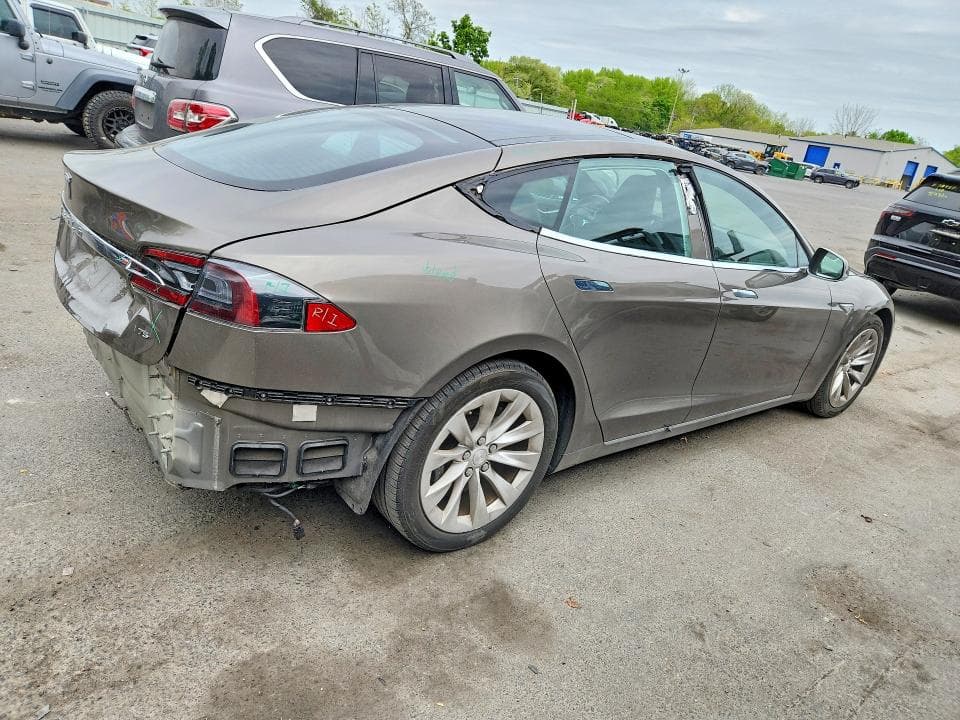 2016 TESLA MODEL S 3