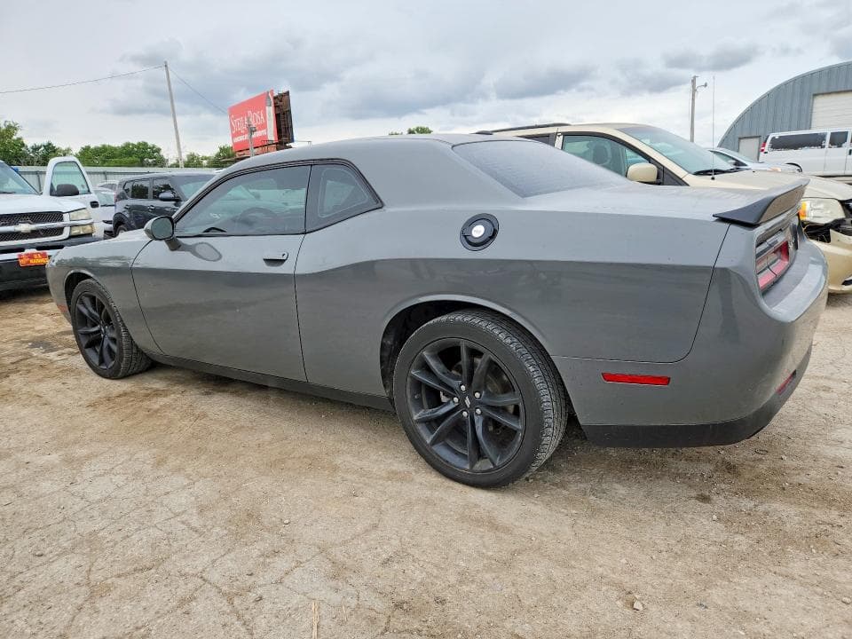 2017 DODGE CHALLENGER SXT 2