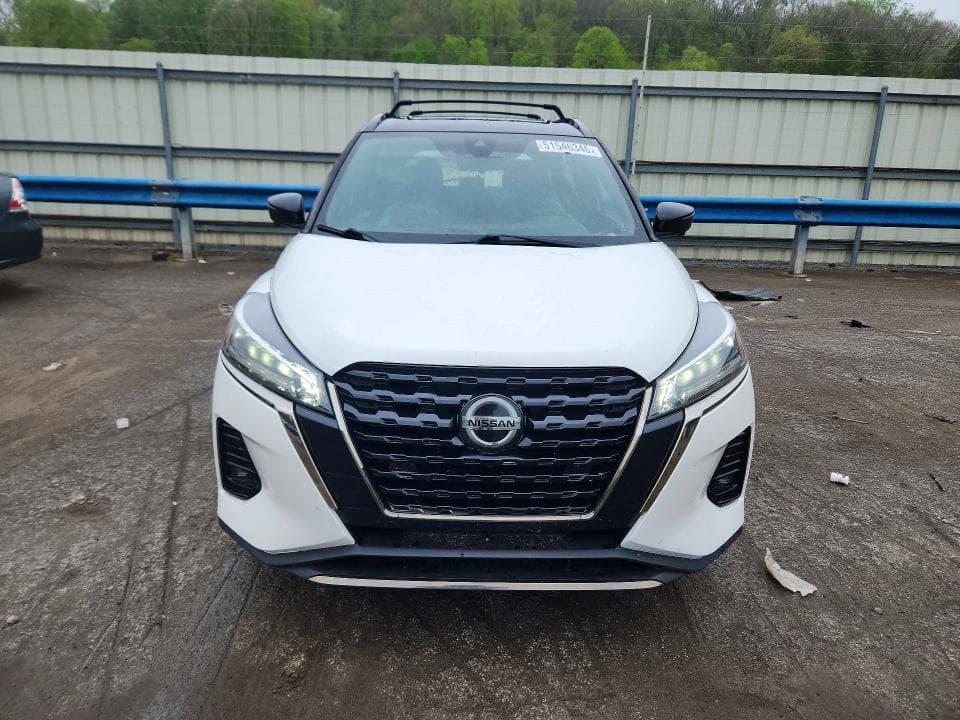 2021 NISSAN KICKS SR 5