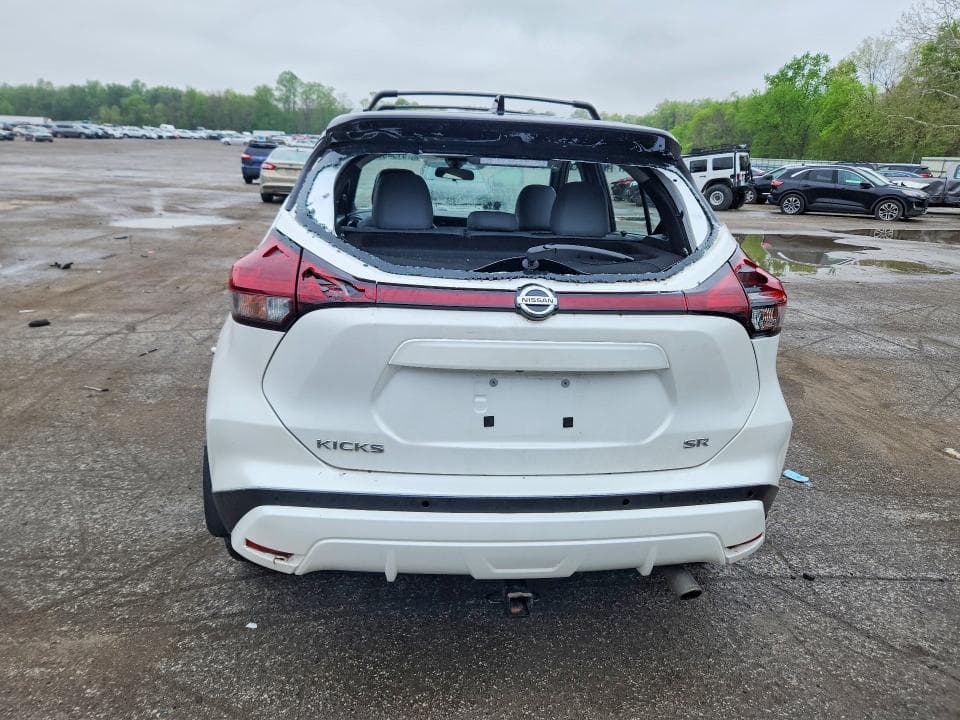 2021 NISSAN KICKS SR 6