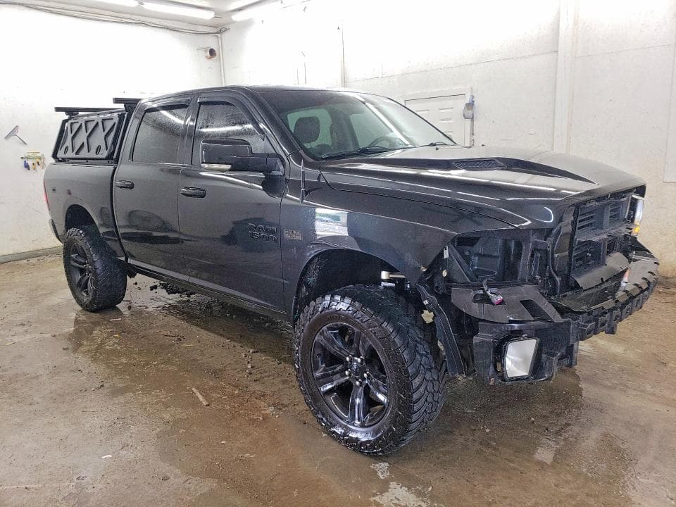 2017 RAM 1500 SPORT 4