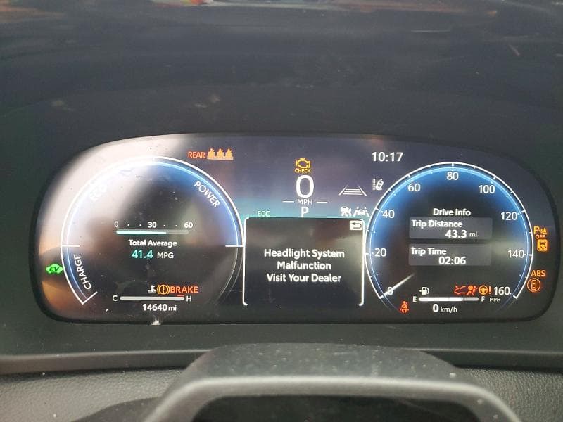 2026 TOYOTA CROWN LIMITED LIMITED 9