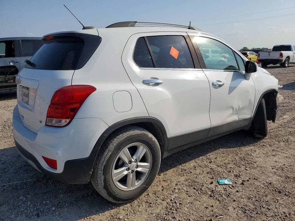 2018 CHEVROLET TRAX 1LT 3