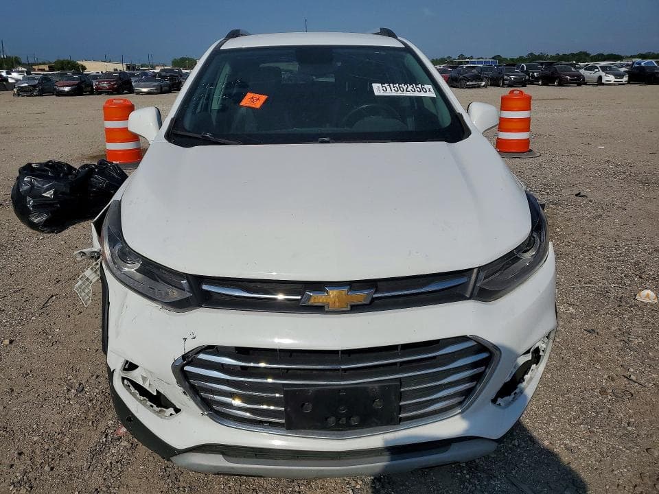 2018 CHEVROLET TRAX 1LT 5