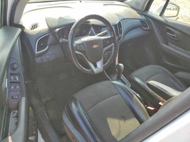 2018 CHEVROLET TRAX 1LT 8