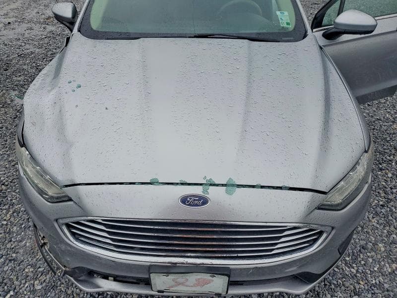 2020 FORD FUSION SE 11