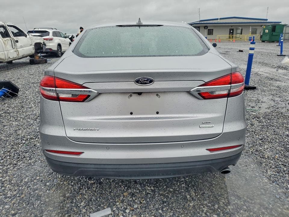 2020 FORD FUSION SE 6